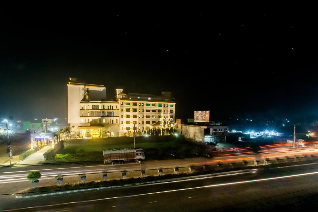 Hotel Siddhartha, Nepalgunj Exterior foto