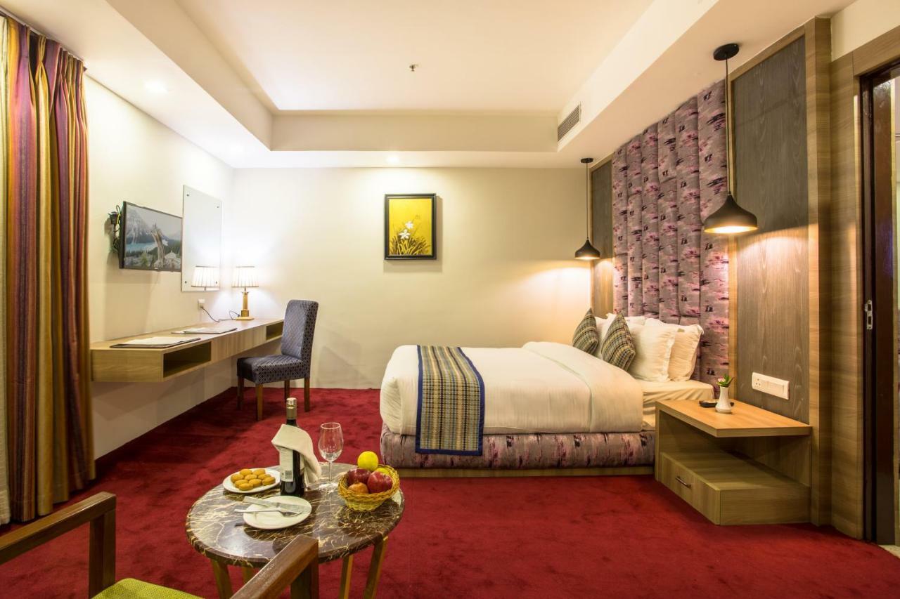 Hotel Siddhartha, Nepalgunj Exterior foto