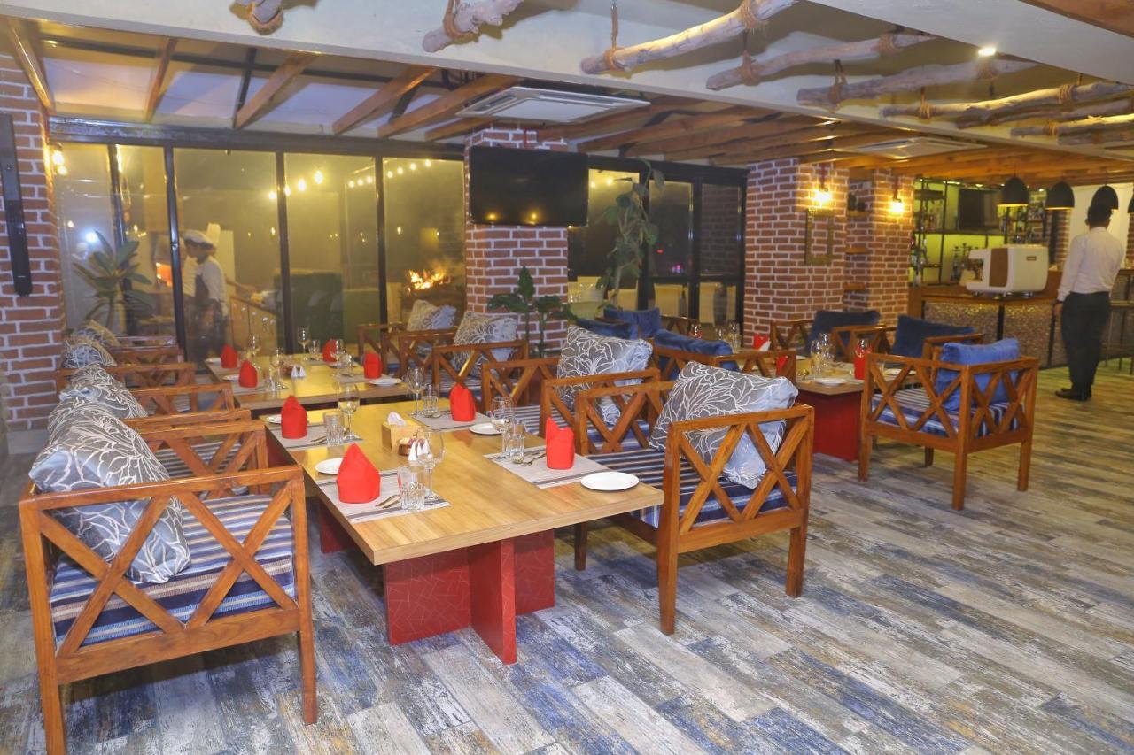 Hotel Siddhartha, Nepalgunj Exterior foto
